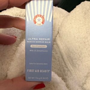 Ultra Repair Rescue Barrier Balm with Dimethicone  - mini .34 oz